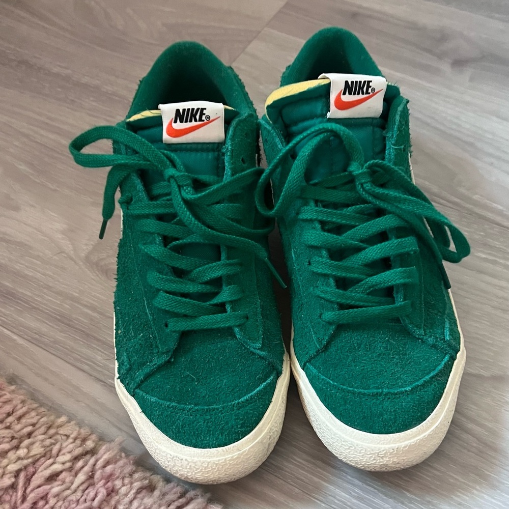 Nike Blazer Low ‘77 Vintage Sneakers (10W)-LIKE NEW